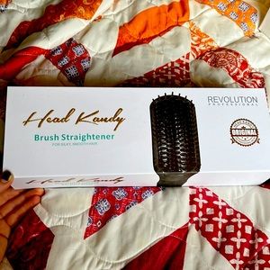 NEW Head Kandy hairbrush straightener